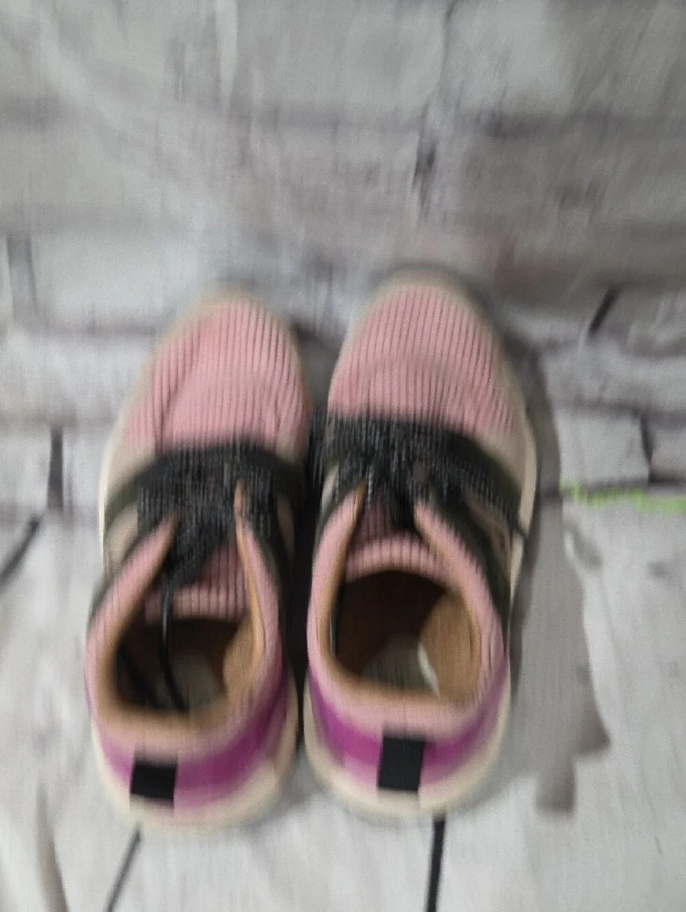 Flower Mountain Corax Sneakers in Pink and Green.